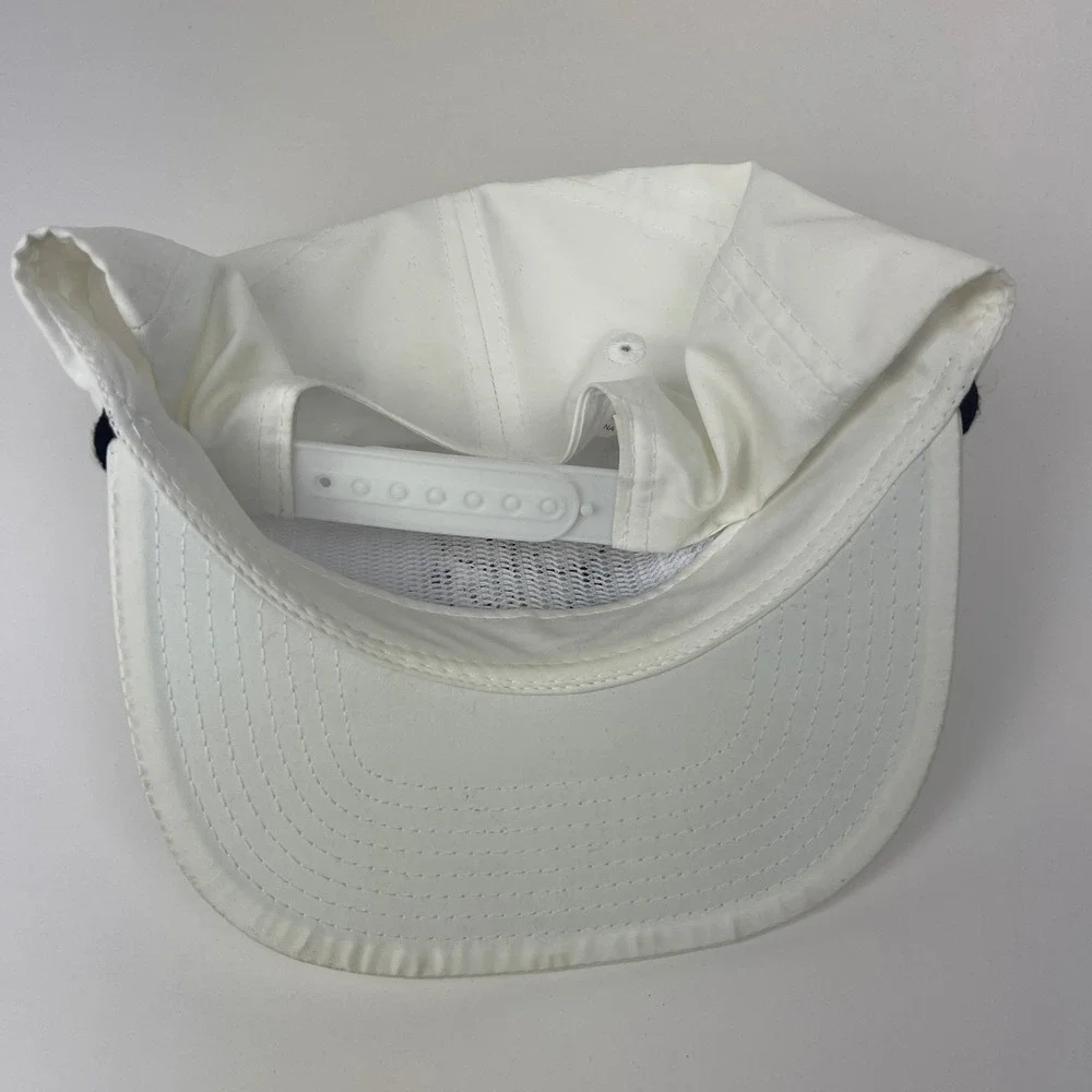Decky Hat Unisex OSFM 6032 White World Mandate 2024 Dove Rope EUC